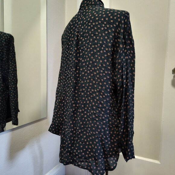 Cameo high-low floral button up blouse - Picture 3 of 5